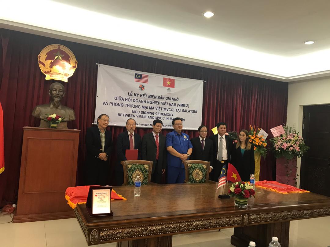 MVCC & VMBIZ signing MOU held on 14 Nov 2018 (Vietnam Embassy) 16